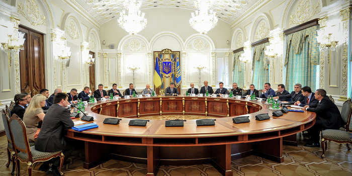 "Мирный" план СНБО Украины: изоляция и уничтожение "Мирный" план СНБО Украины: изоляция и уничтожение