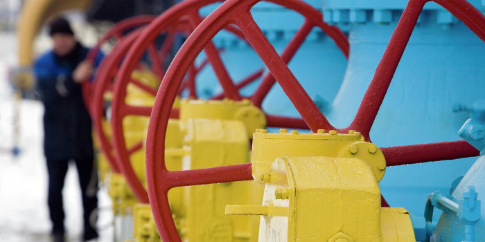 "Газпром" отказался компенсировать Украине суточные колебания потребления транзитного газа "Газпром" отказался компенсировать Украине суточные колебания потребления транзитного газа