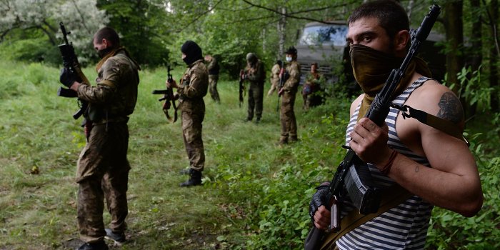 Армия Донбасса пополняется новыми бойцами Армия Донбасса пополняется новыми бойцами