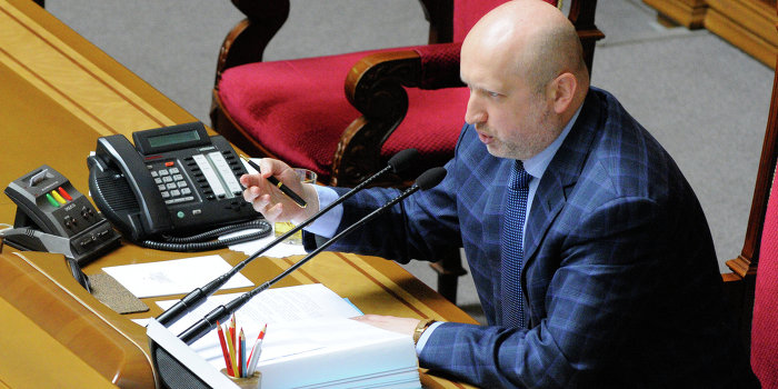 Турчинов обвинил Запад в скупости Турчинов обвинил Запад в скупости