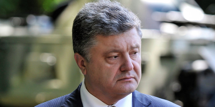 Война или мир: Порошенко не может определиться Война или мир: Порошенко не может определиться
