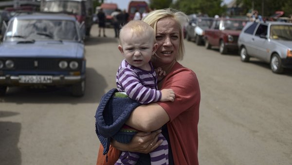 Матери Украины требуют прекратить убийства своих детей Матери Украины требуют прекратить убийства своих детей