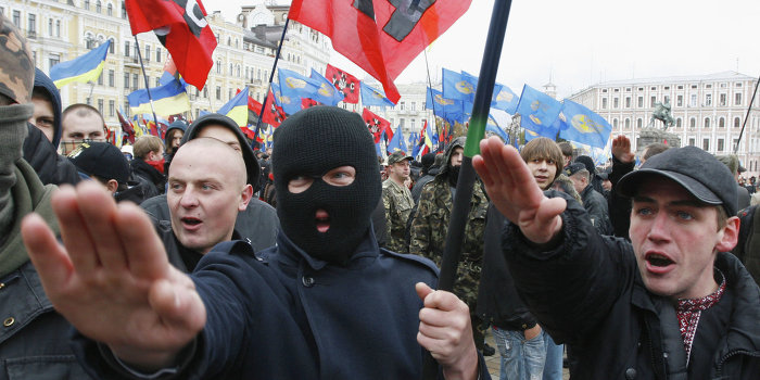 Гитлерюгенд по-украински Гитлерюгенд по-украински