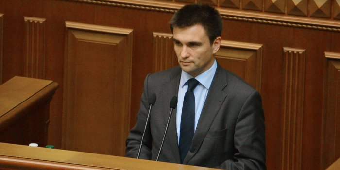 Украина признала необходимость диалога с Донбассом Украина признала необходимость диалога с Донбассом