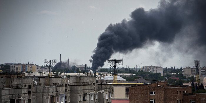В Луганске под обстрел попали российские журналисты В Луганске под обстрел попали российские журналисты