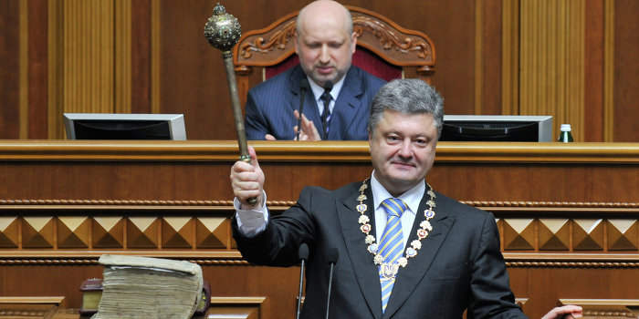 Запад намерен сменить Порошенко на Коломойского Запад намерен сменить Порошенко на Коломойского