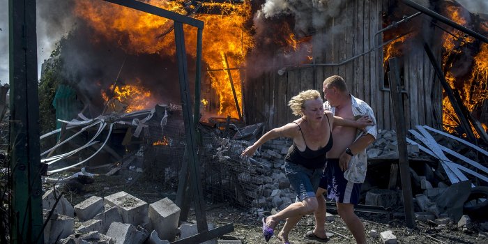 Нельзя бомбить людей за то, что у них другие политические взгляды Нельзя бомбить людей за то, что у них другие политические взгляды