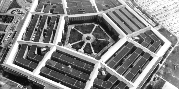 Сценарии провокаций с помощью авиакатастроф писались США более 50 лет назад Сценарии провокаций с помощью авиакатастроф писались США более 50 лет назад