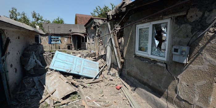 Из-за бомбежек Горловка лишилась воды и электричества Из-за бомбежек Горловка лишилась воды и электричества
