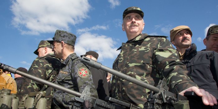Армия Порошенко будет расстреливать на месте без предупреждения