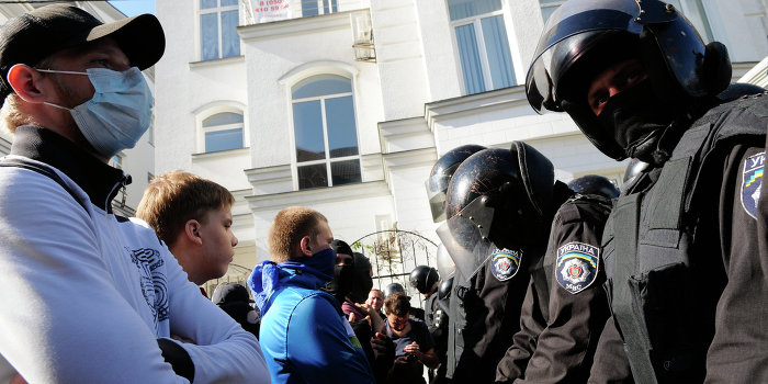 Киевская власть распространяет панические слухи среди населения