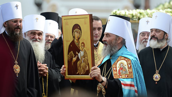 Избрание митрополита Онуфрия – протест Церкви против «АТО». Осознанный ли?