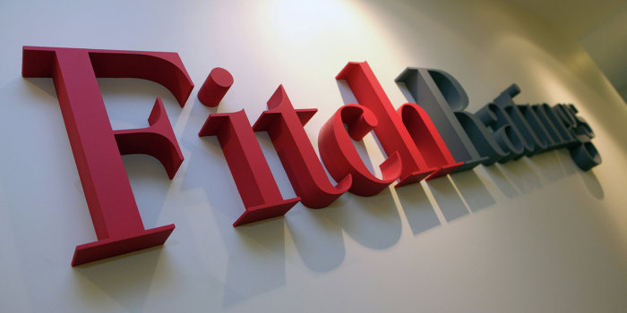 Fitch: На Украине скоро наступит дефолт Fitch: На Украине скоро наступит дефолт