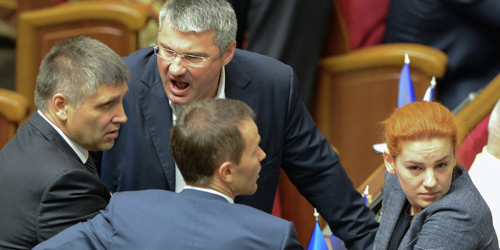 Киберберкут заблокировал телефоны украинских депутатов и провластные сайты