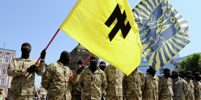 The Guardian: Нацистов из «Азова» спонсирует Тарута The Guardian: Нацистов из «Азова» спонсирует Тарута