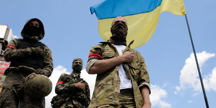 «Правый сектор» заявил о начале преследований инакомыслящих «Правый сектор» заявил о начале преследований инакомыслящих