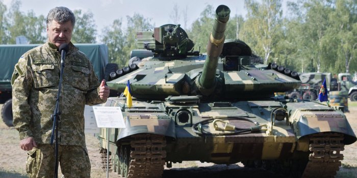 НАТО помогает Украине оружием для войны с ополчением Донбасса НАТО помогает Украине оружием для войны с ополчением Донбасса