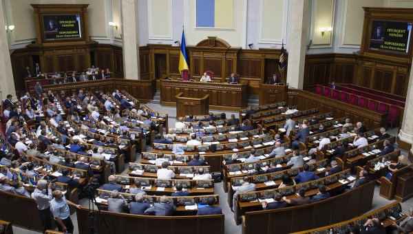 Несогласных депутатов исключают из парламента и отправляют на фронт Несогласных депутатов исключают из парламента и отправляют на фронт