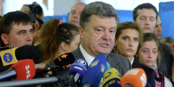 Интервью Порошенко украинским телеканалам Интервью Порошенко украинским телеканалам