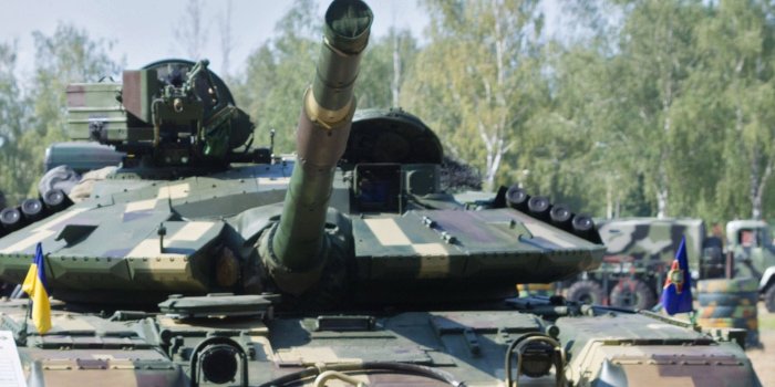 Нацгвардия отобрала 10 танков Т-64 у Конго Нацгвардия отобрала 10 танков Т-64 у Конго
