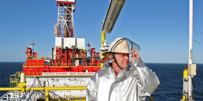 Обзор мировых перемог: нефть, уголь и Макаревич Обзор мировых перемог: нефть, уголь и Макаревич