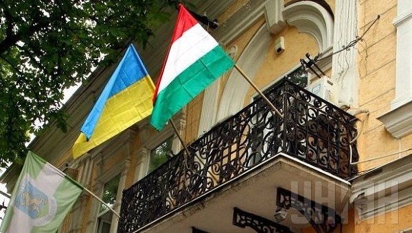 Закарпатские венгры подали в европейский суд на Украину Закарпатские венгры подали в европейский суд на Украину