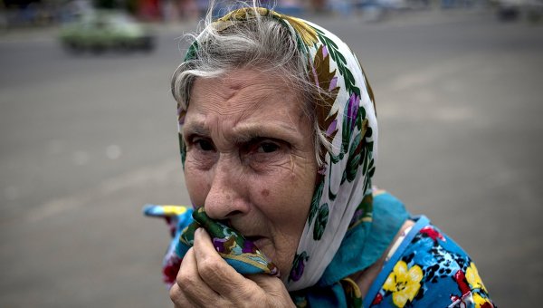 Гуманитарная помощь Киева Донбассу - каски, бронежилеты и прицелы Гуманитарная помощь Киева Донбассу - каски, бронежилеты и прицелы