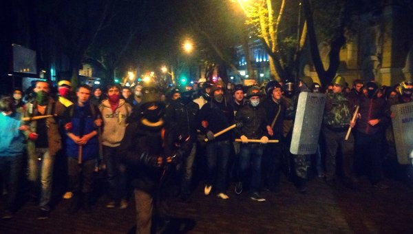 «Правый сектор» объявил войну одесским евреям «Правый сектор» объявил войну одесским евреям