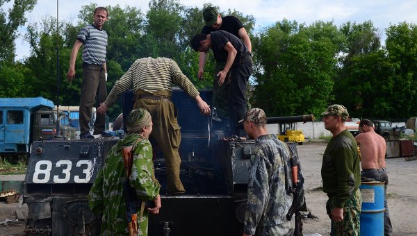 Пленные солдаты незалежной: Будем жить в Донецке, пока наша Украина в себя не придет Пленные солдаты незалежной: Будем жить в Донецке, пока наша Украина в себя не придет