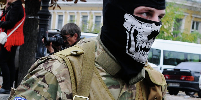 В сети появились доказательства мародерства карательных батальонов В сети появились доказательства мародерства карательных батальонов