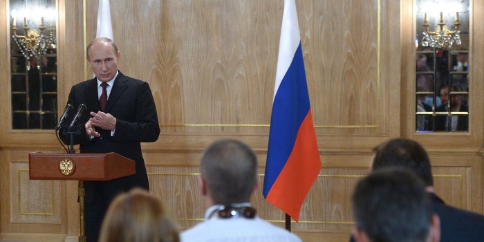 Долгие переговоры в Милане Долгие переговоры в Милане