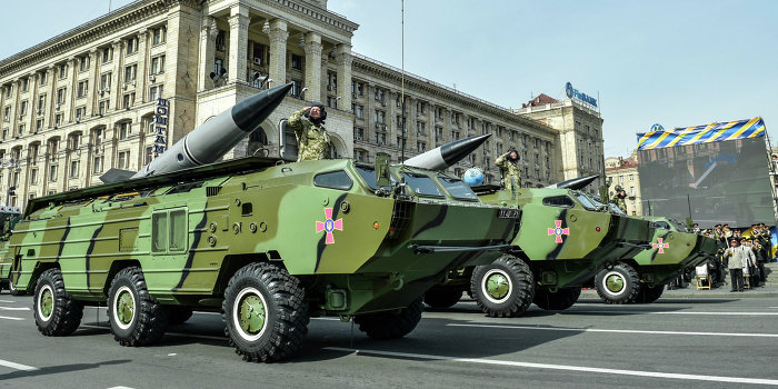 Украинская армия ударила по Донецку баллистическими ракетами «Точка» Украинская армия ударила по Донецку баллистическими ракетами «Точка»