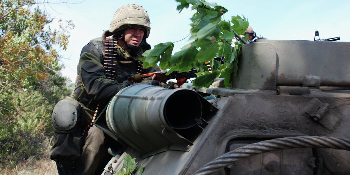 Нарушившие перемирие украинские войска попали в «котел» Нарушившие перемирие украинские войска попали в «котел»