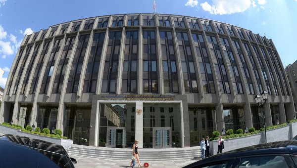 Зачем Запад навязывает нам культ личности Владимира Путина Зачем Запад навязывает нам культ личности Владимира Путина