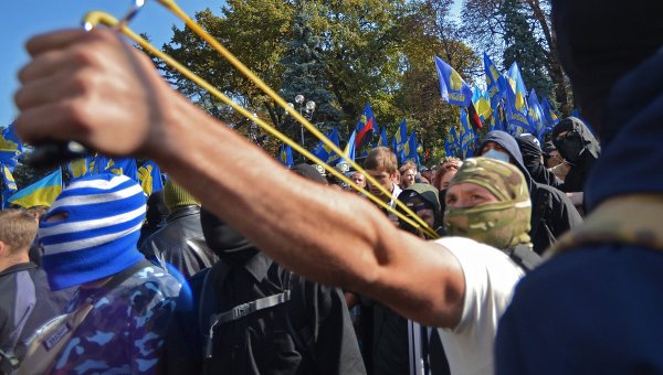 Батальоны рвутся в Раду Батальоны рвутся в Раду