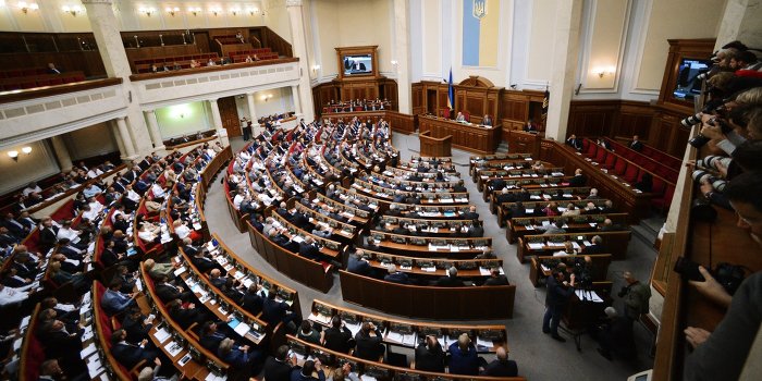 Зачем депутатская «ксива» нужна «чэсным» журналистам? Зачем депутатская «ксива» нужна «чэсным» журналистам?