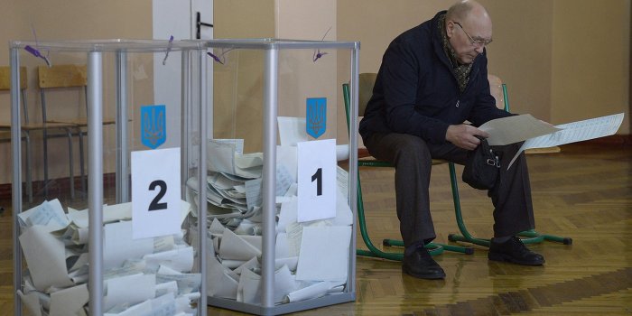 Зафиксирован ряд нарушений на выборах в Верховную Раду Зафиксирован ряд нарушений на выборах в Верховную Раду