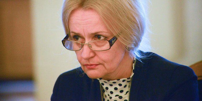 Фарион, призывающая украинцев мстить и убивать, осталась без депутатского кресла Фарион, призывающая украинцев мстить и убивать, осталась без депутатского кресла