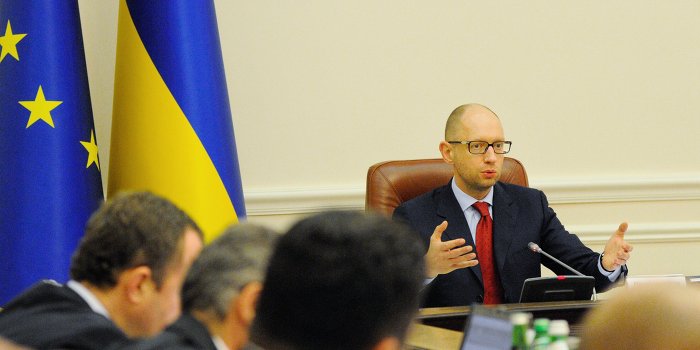 Яценюк потребовал пост премьер-министра Украины Яценюк потребовал пост премьер-министра Украины