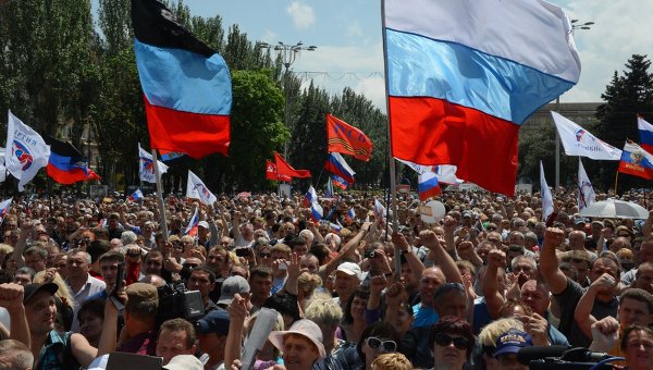 От Берлинской стены к «стене Путина» От Берлинской стены к «стене Путина»