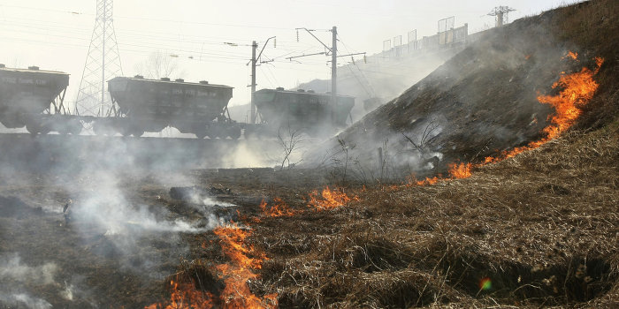 Украинские военные грабят железную дорогу в промышленных масштабах