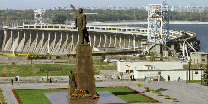 Запорожье не позволило снести памятник Ленину