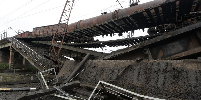 Харьковские партизаны ночью взорвали железнодорожные пути