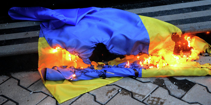 Взрывы в Харькове назвали ответом на политику Киева