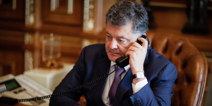 Петр Порошенко: В телефонном разговоре Путин мне не угрожал Петр Порошенко: В телефонном разговоре Путин мне не угрожал