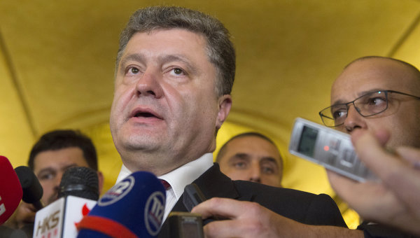Петр Порошенко: В телефонном разговоре Путин мне не угрожал Петр Порошенко: В телефонном разговоре Путин мне не угрожал