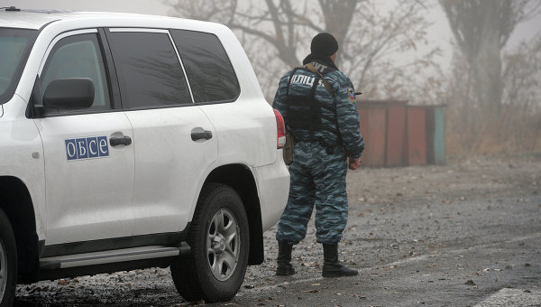 ОБСЕ заставила украинских военных договориться с ополчением ОБСЕ заставила украинских военных договориться с ополчением