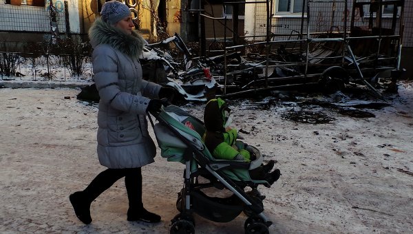 Украинские солдаты своими снарядами оставили детский сад Донецка без тепла Украинские солдаты своими снарядами оставили детский сад Донецка без тепла