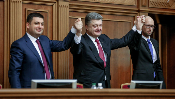 Полгода «президентства»: Порошенко входит в историю как ликвидатор Украины Полгода «президентства»: Порошенко входит в историю как ликвидатор Украины