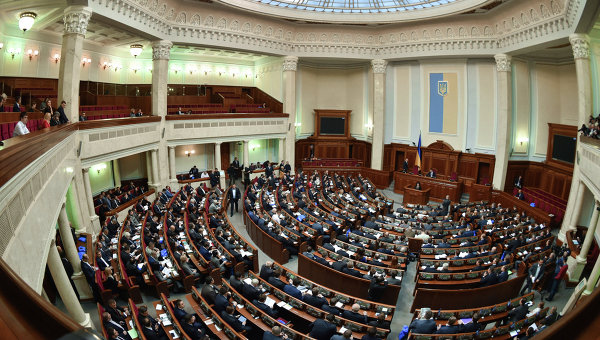 Полгода «президентства»: Порошенко входит в историю как ликвидатор Украины Полгода «президентства»: Порошенко входит в историю как ликвидатор Украины